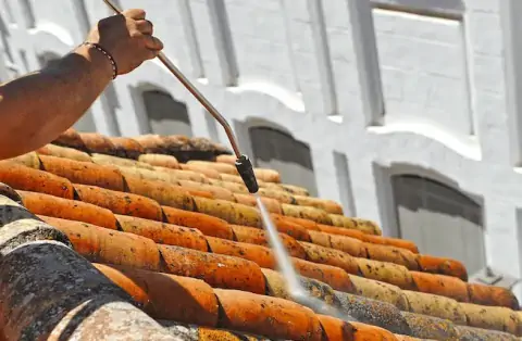 Nettoyage de toitures - Rivecourt